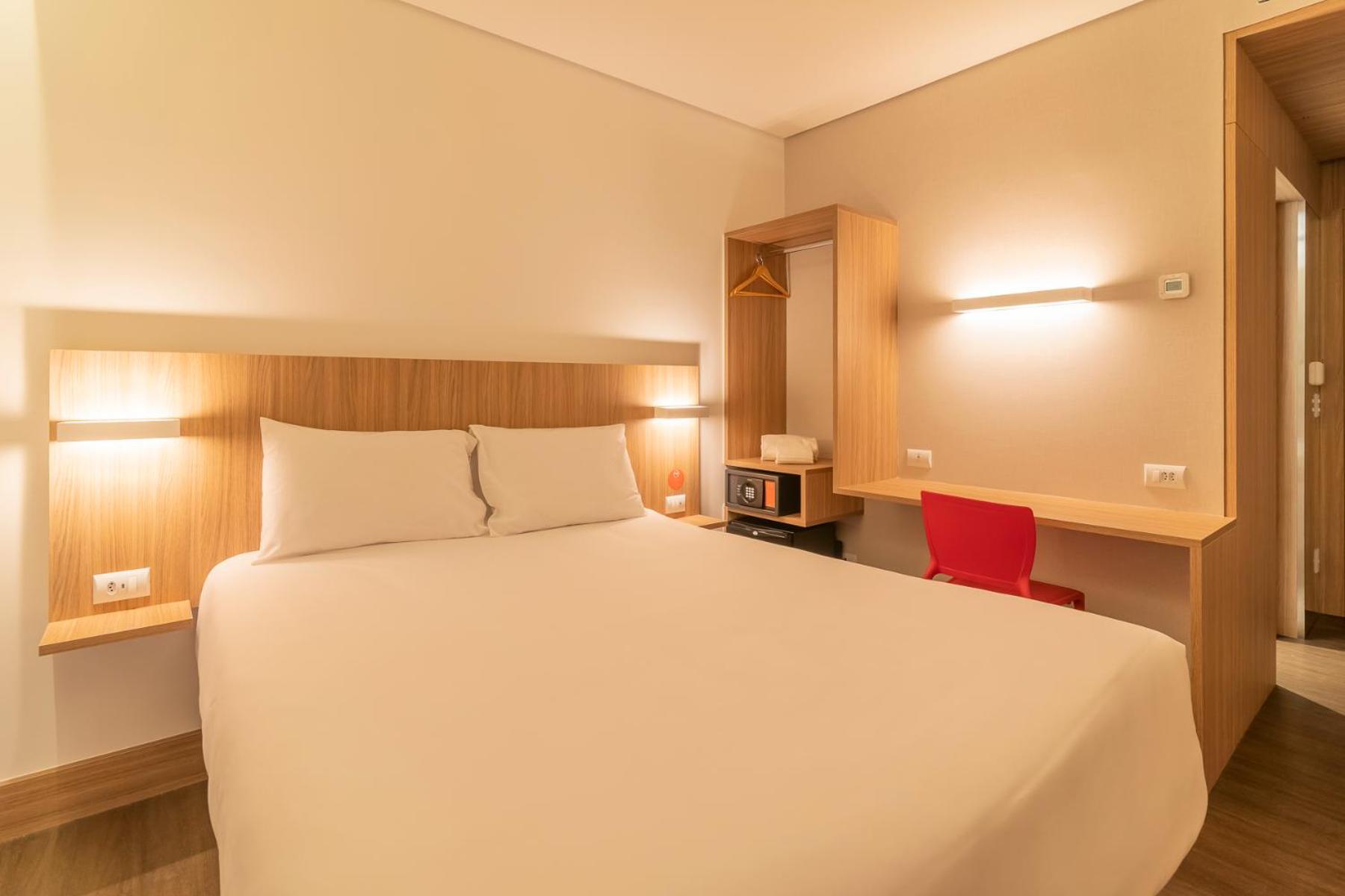 Hotel Moov Porto Alegre Eksteriør bilde