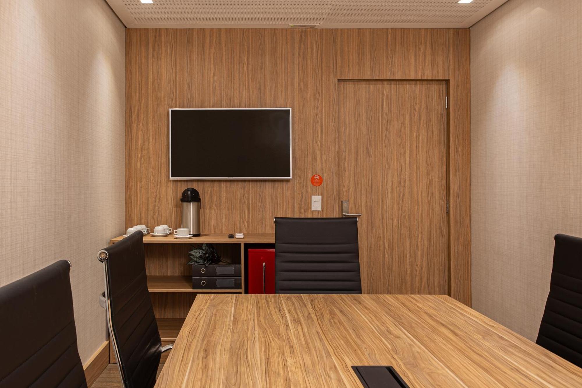 Hotel Moov Porto Alegre Eksteriør bilde